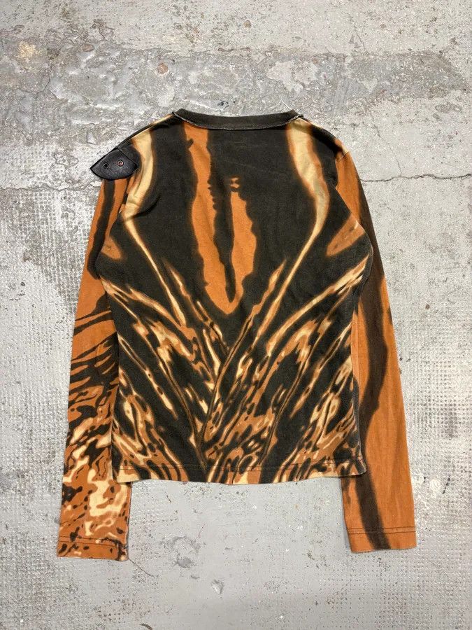Just Cavalli SS2002 Cavalli Orange Lava Hallucination Longsleeve T-Shirt Size S / US 4 / IT 40 - 6 Thumbnail