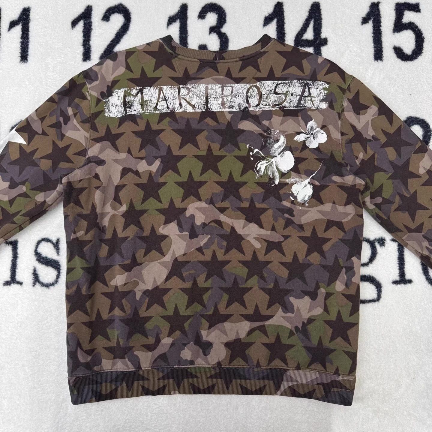 Valentino Valentino All-Over Camo Sweatshirt Q10 Size US S / EU 44-46 / 1 - 2 Thumbnail