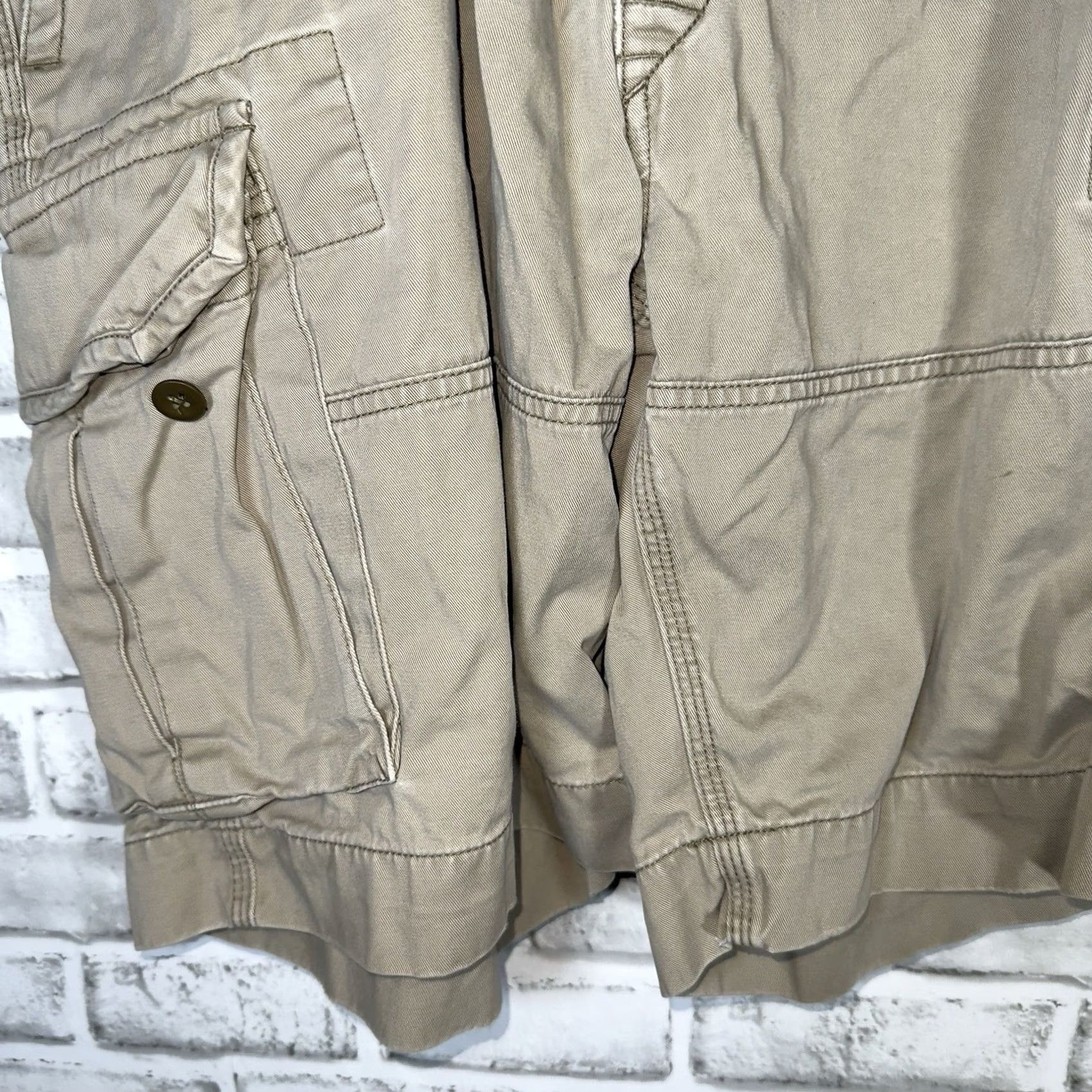 Polo Ralph Lauren Polo Ralph Lauren Cargo Shorts Beige 100% Cotton Mens Size 40 Size US L / EU 52-54 / 3 - 3 Thumbnail