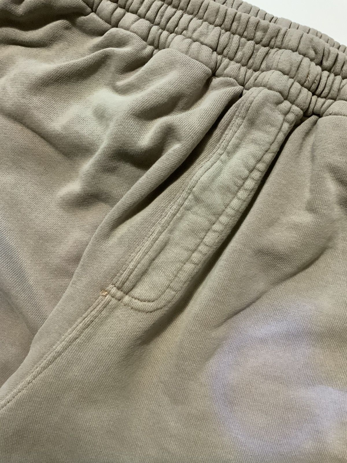 Bassike Bassike Reverse Weave Terry Fleece 10” Inseam Sweat Shorts Size US 34 / EU 50 - 9 Thumbnail