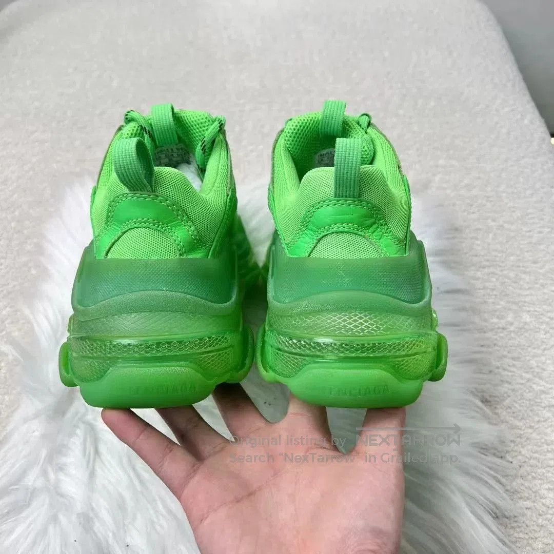 Balenciaga Balenciaga Green Triple S Sneakers. Size US 4 / IT 34 - 3 Thumbnail