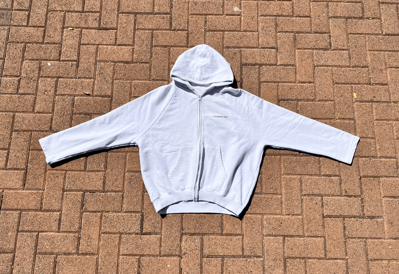 Vetements Vetements Calendar Hoodies Size US S / EU 44-46 / 1 - 2 Thumbnail