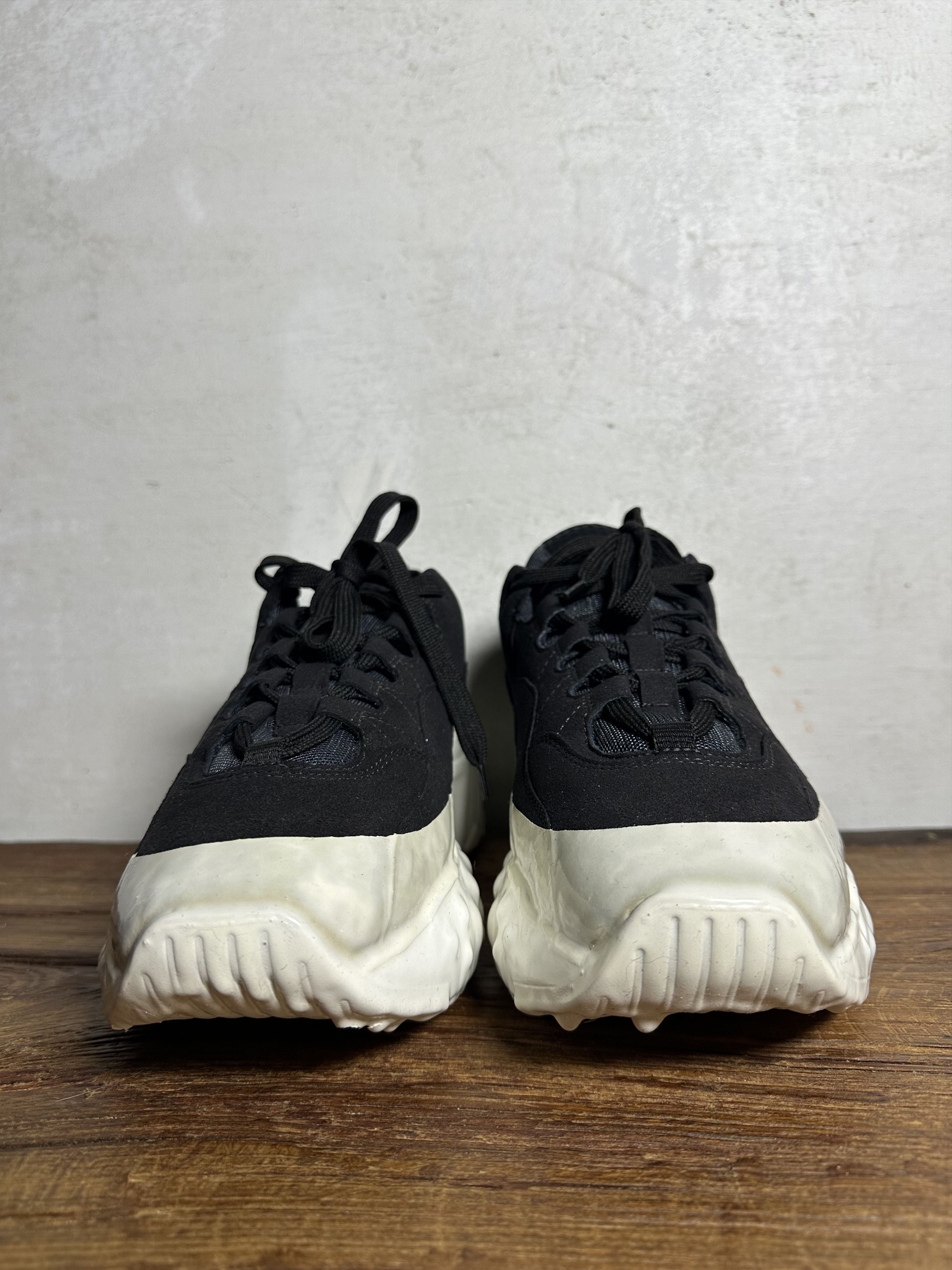 Acne Studios ACNE STUDIOS Black Rockaway Sneakers With Patent Sole Size US 11 / EU 44 - 9 Thumbnail