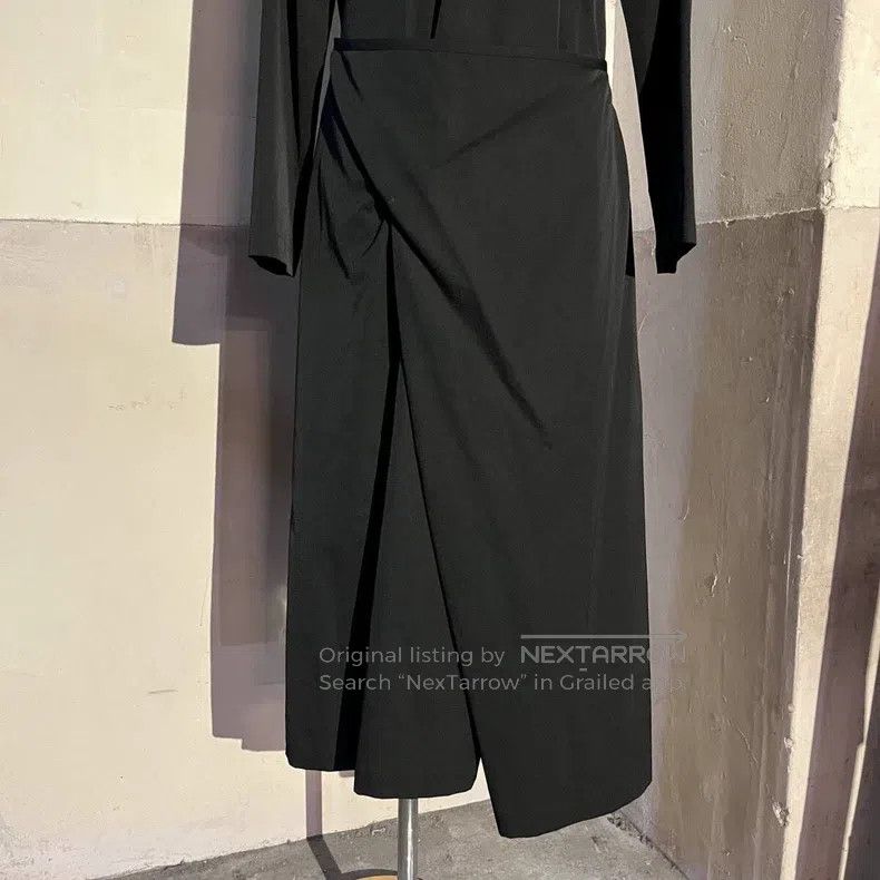Comme des Garcons Comme des Garcons Black Round Neck Design Dress Size M / US 6-8 / IT 42-44 - 3 Thumbnail