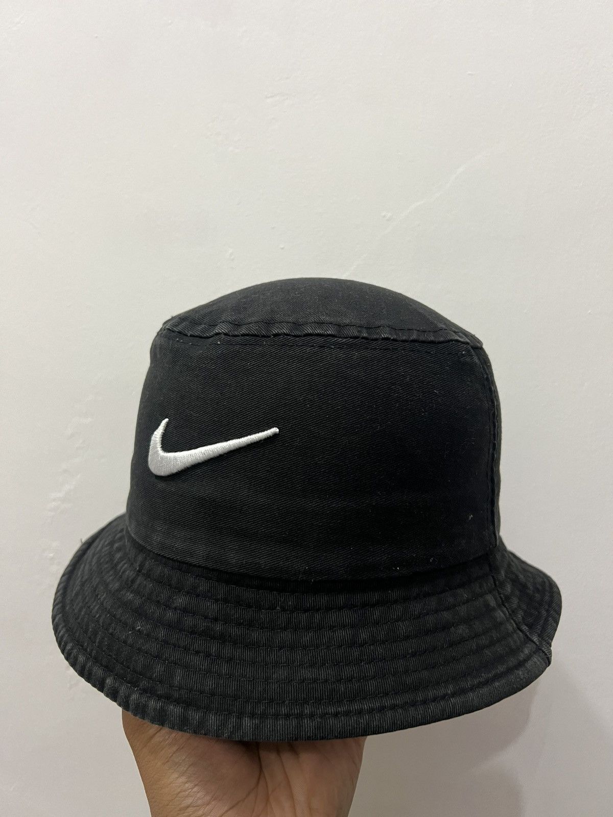 Nike Vintage Nike Swoosh Hat Size ONE SIZE - 1 Thumbnail