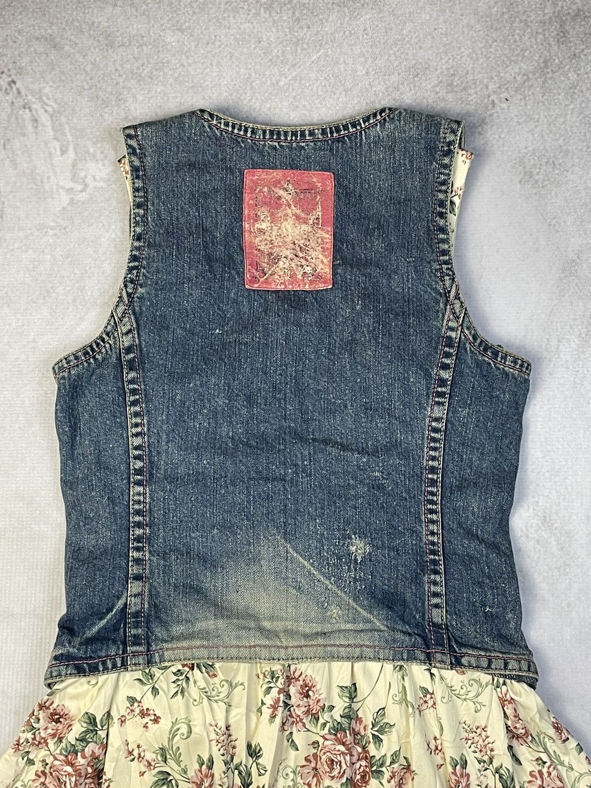 Hysteric Glamour 2000s Hysteric Glamour Denim Vest Size ONE SIZE - 6 Thumbnail