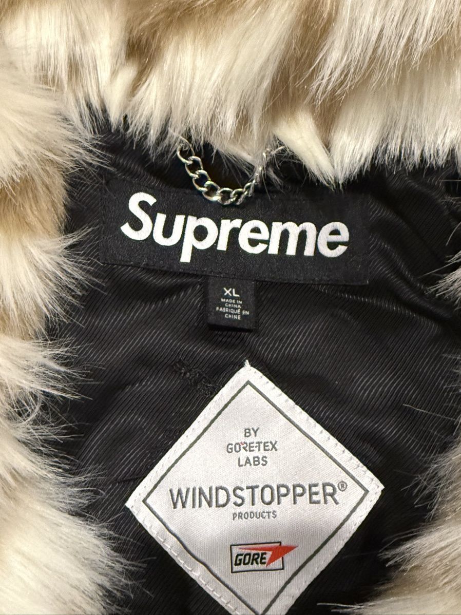 Supreme Supreme 2-Tone Windstopper Faux Fur Jacket Size US XL / EU 56 / 4 - 3 Thumbnail