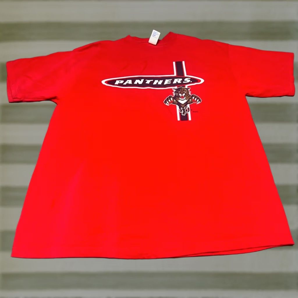 Logo 7 VINTAGE Florida Panthers NHL Hockey Logo 7 T Shirt SIZE XXL Red Men 1993 90s Size US XXL / EU 58 / 5 - 1 Thumbnail