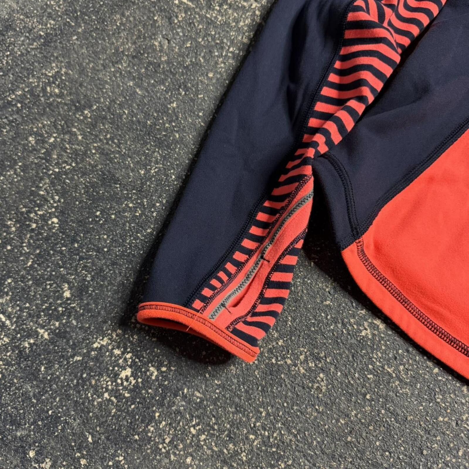 Lululemon Lululemon "Run: With It" Flash Reflective 1/2 Zip Size US M / EU 48-50 / 2 - 2 Thumbnail