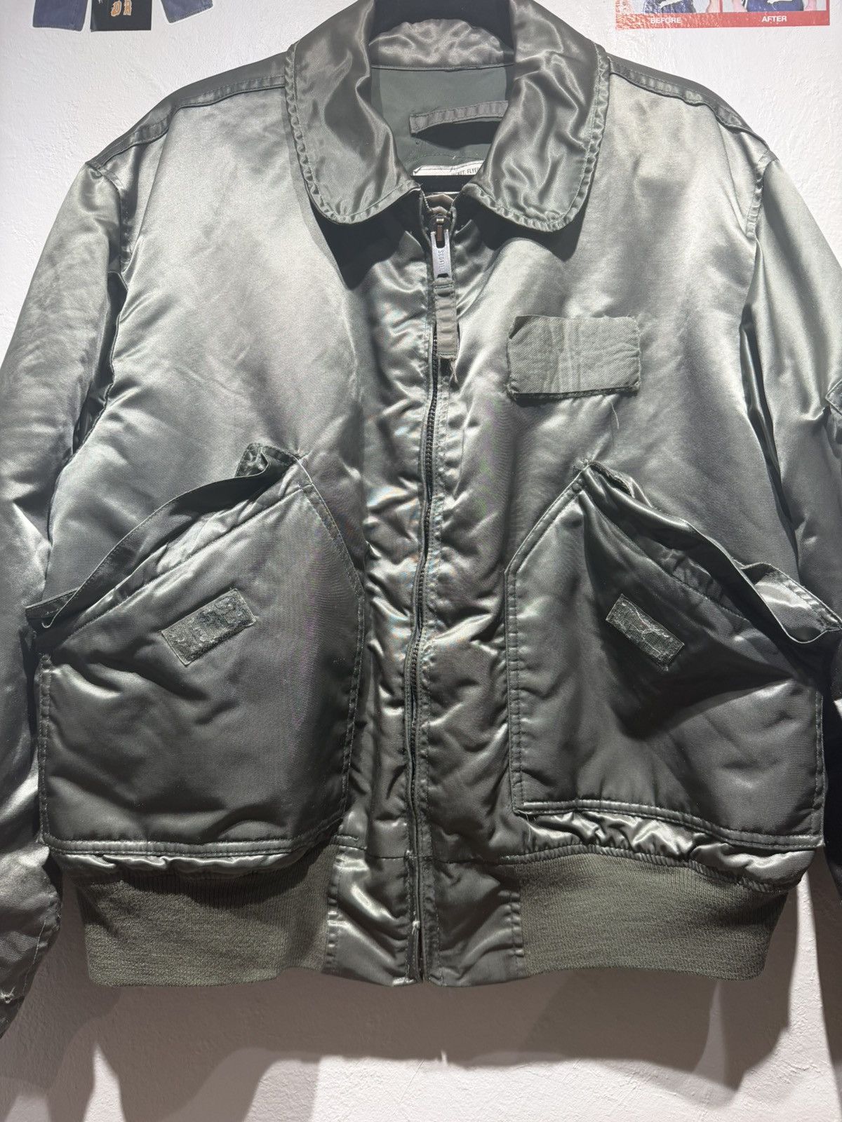 Vintage vintage US military CWU-45 flight jacket Size US L / EU 52-54 / 3 - 10 Thumbnail