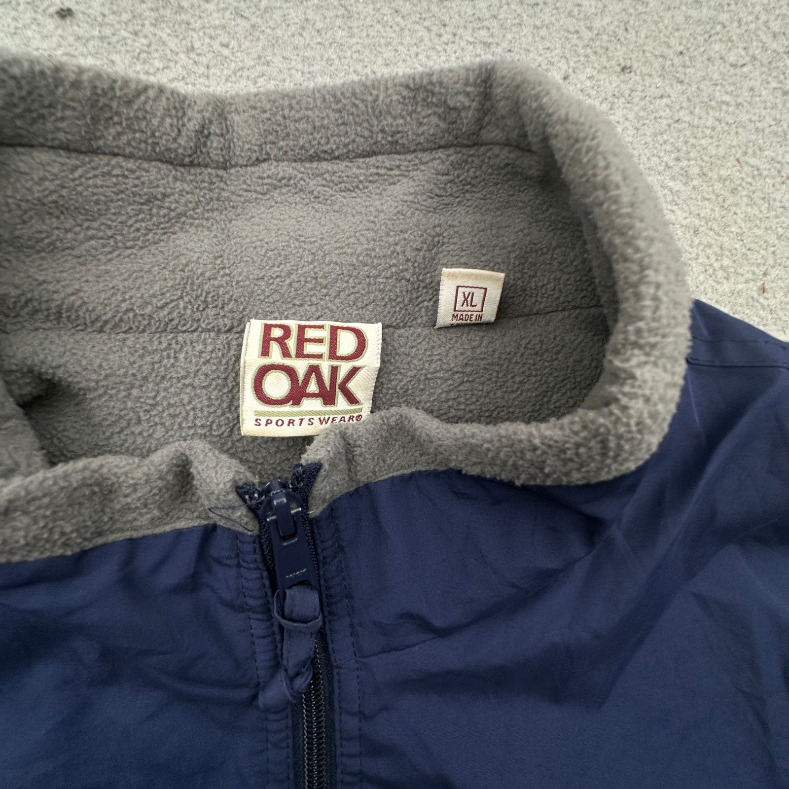 Other Vintage Red Oak North Carolina Tar Heels Fleece Jacket XL Size US XL / EU 56 / 4 - 2 Thumbnail