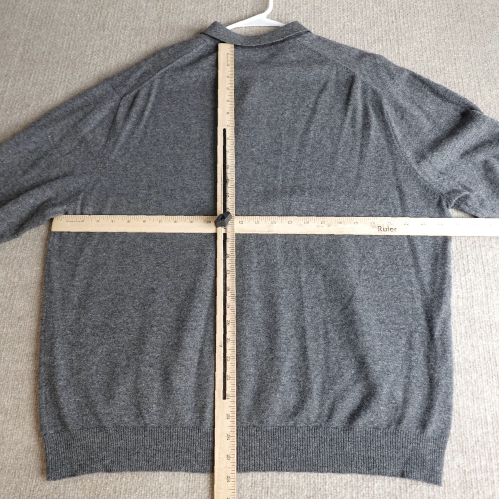 Club Room Club Room Mens Sweater 2XL Gray Solid Cashmere Pullover Sweater Mens Long Sleeve Collared Knit Pullover Cashmere Knit Brand Club Room 2XL Gray Size US XXL / EU 58 / 5 - 3 Thumbnail