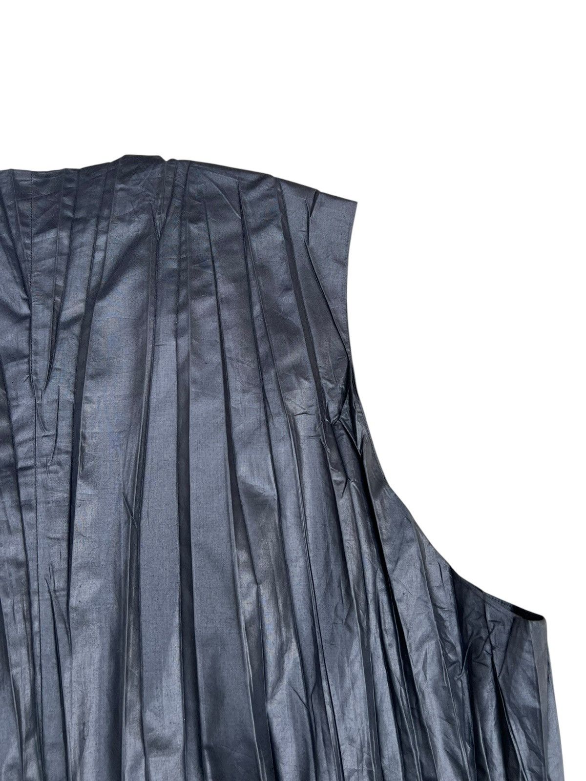 Issey Miyake Vintage Issey Miyake Men Pleated Vest Black Size US M / EU 48-50 / 2 - 16 Thumbnail