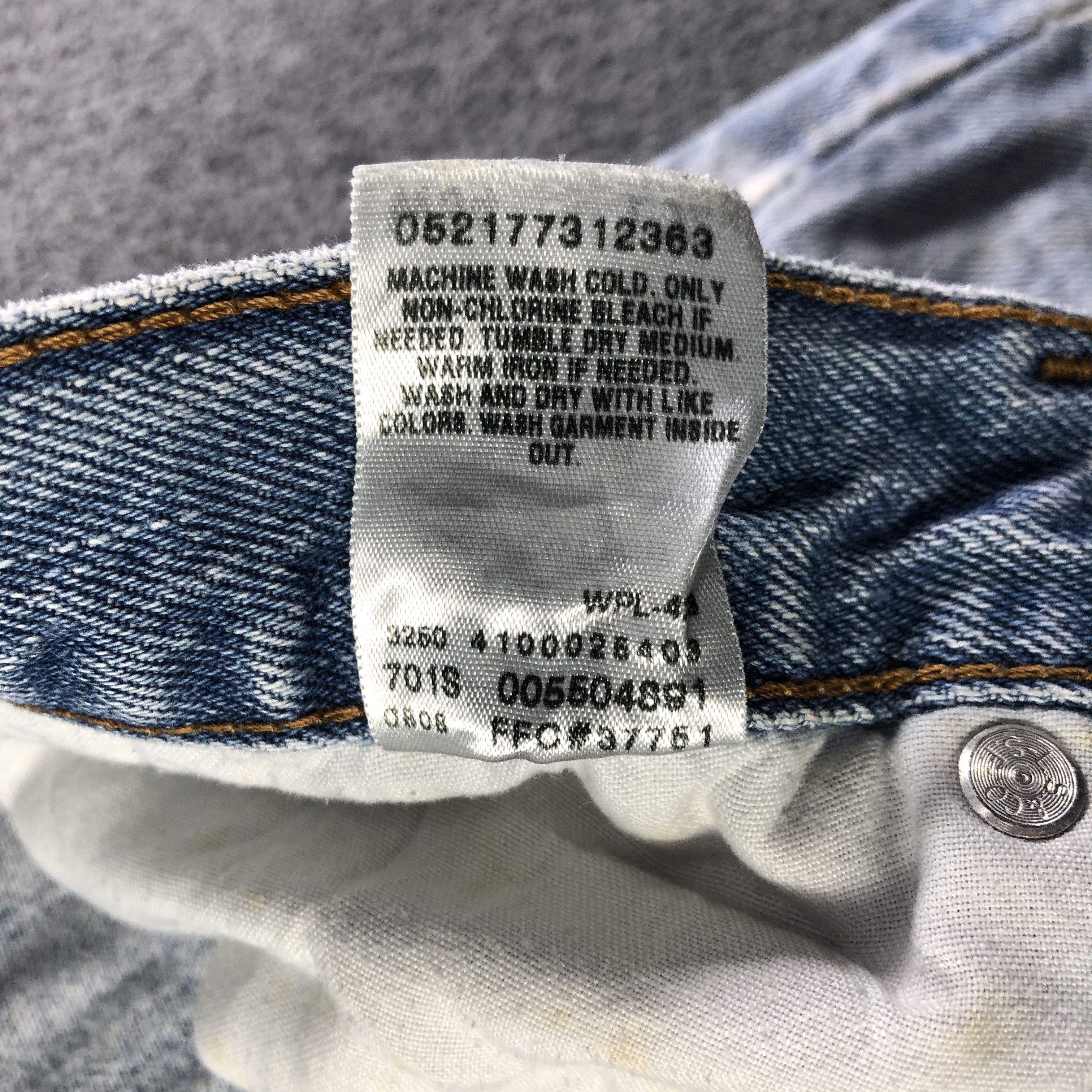 Levi's Vintage Light Wash Levis 550 Jeans-J3248 Size US 34 / EU 50 - 13 Thumbnail