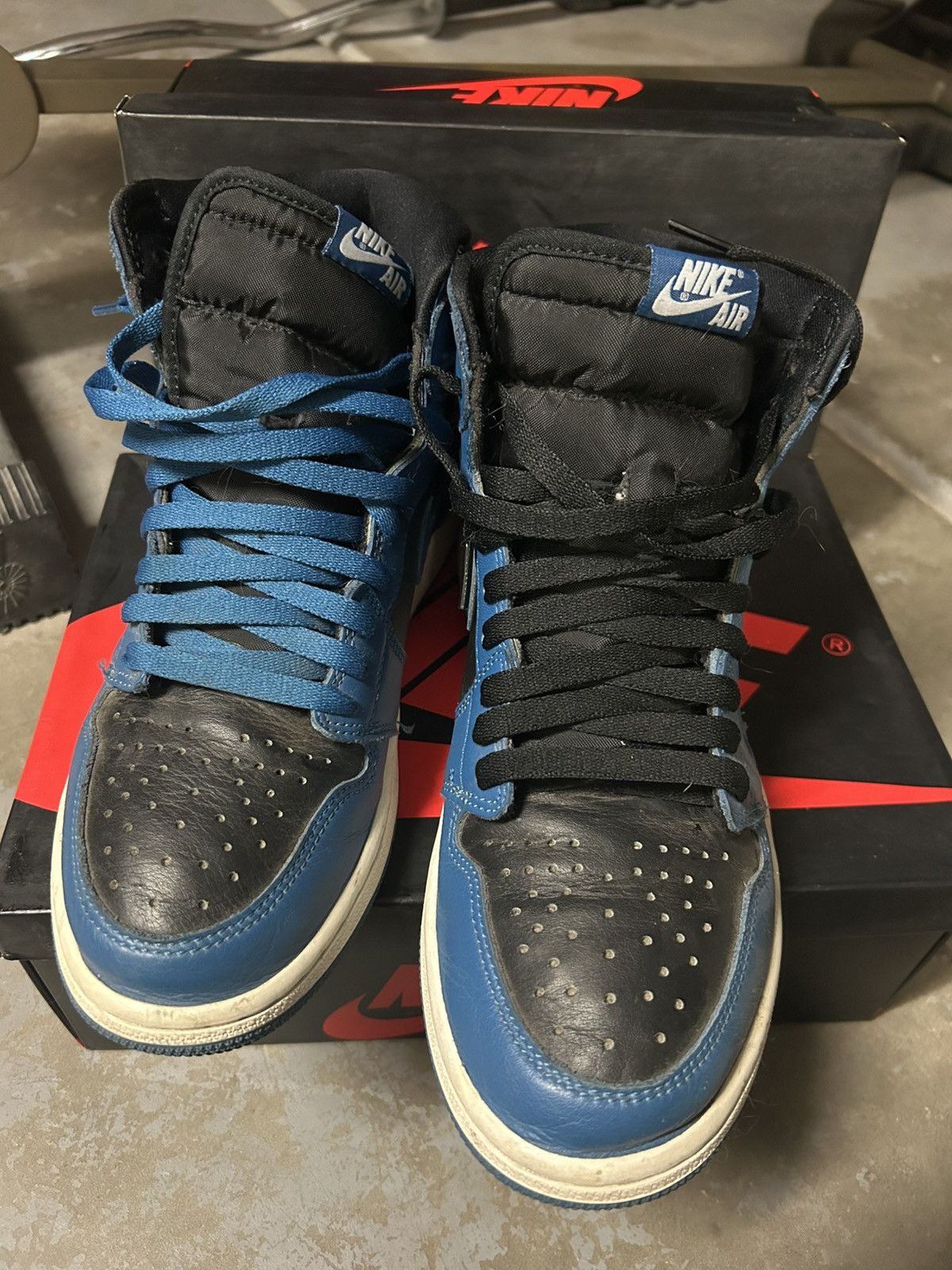 Jordan Brand × Nike Jordan Air 1 Retro High OG Dark Marina Blue Size US 9 / EU 42 - 4 Thumbnail