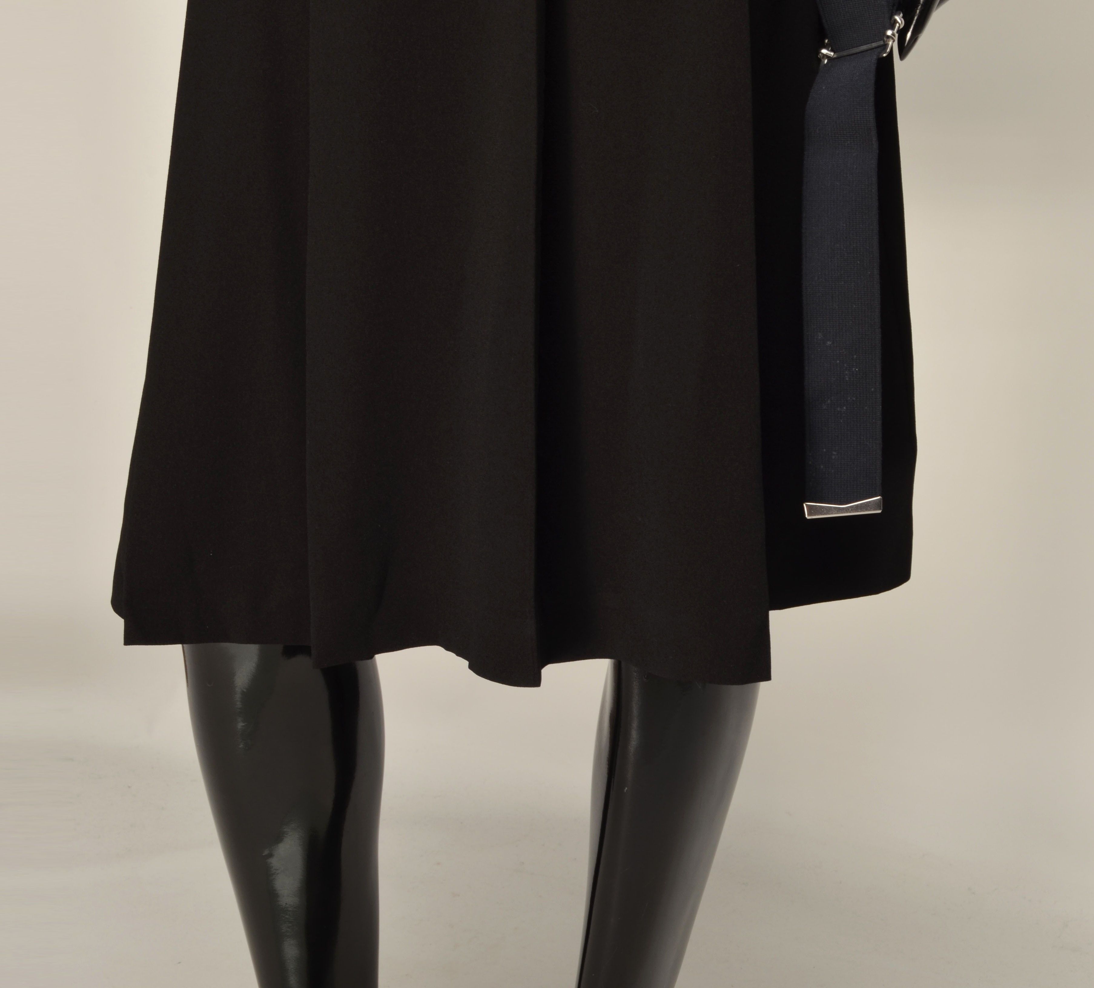 Marc by Marc Jacobs Women's Marc Jacobs Black Pleated Straps Knee Length Skirt Size 26" / US 2 / IT 38 - 3 Thumbnail