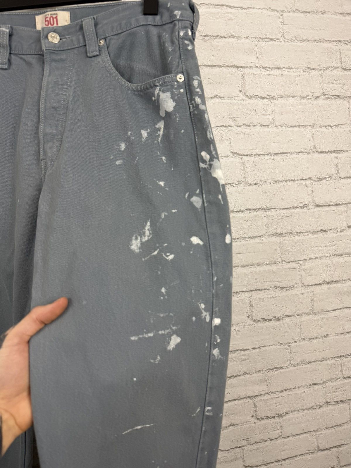 Levi's (33x33) PAINT THRASHED FADED Blue Levi’s 501 Jeans Size US 33 - 5 Thumbnail