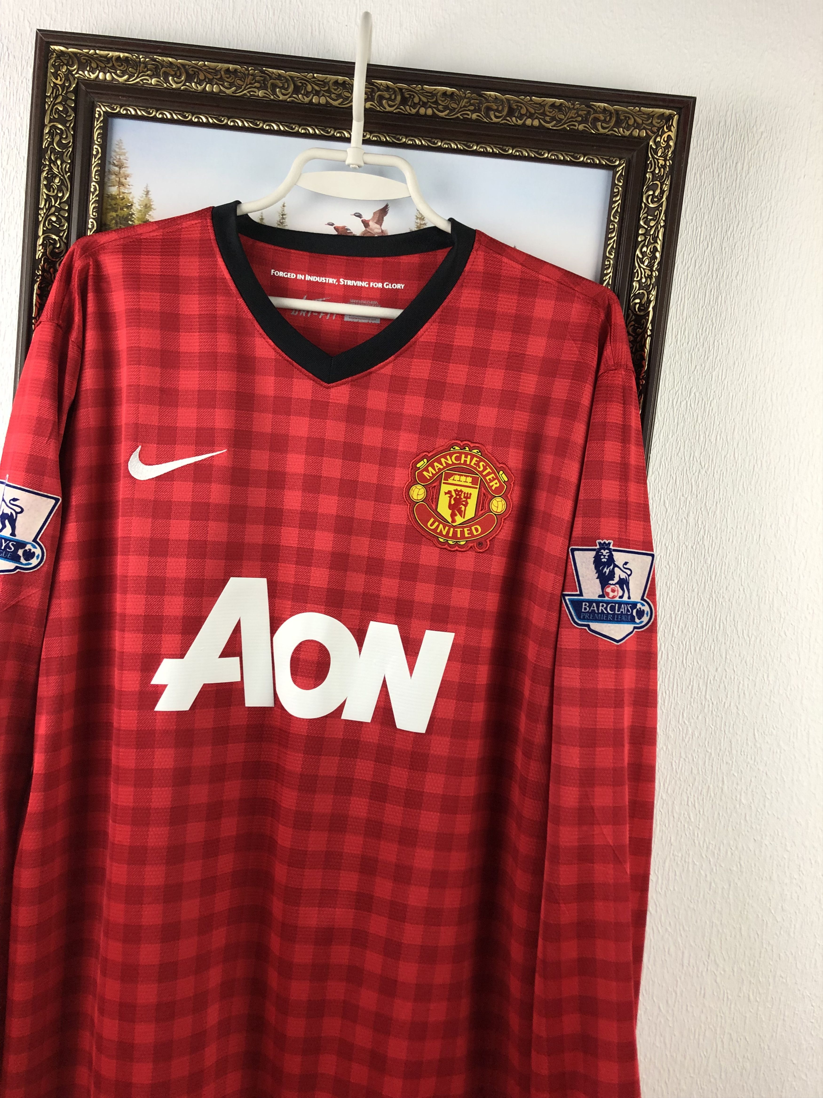 Nike Manchester United shirt 2012 Soccer #20 v. Persie Jersey Size US XL / EU 56 / 4 - 6 Thumbnail