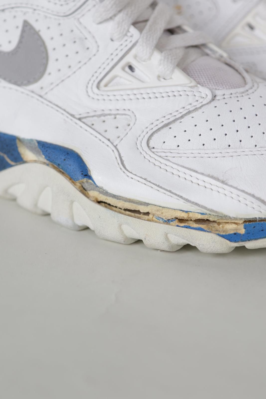 Nike 90's Nike Air Cross Trainer 3 Low-Top Sneakers Size US 8 / EU 41 - 8 Thumbnail