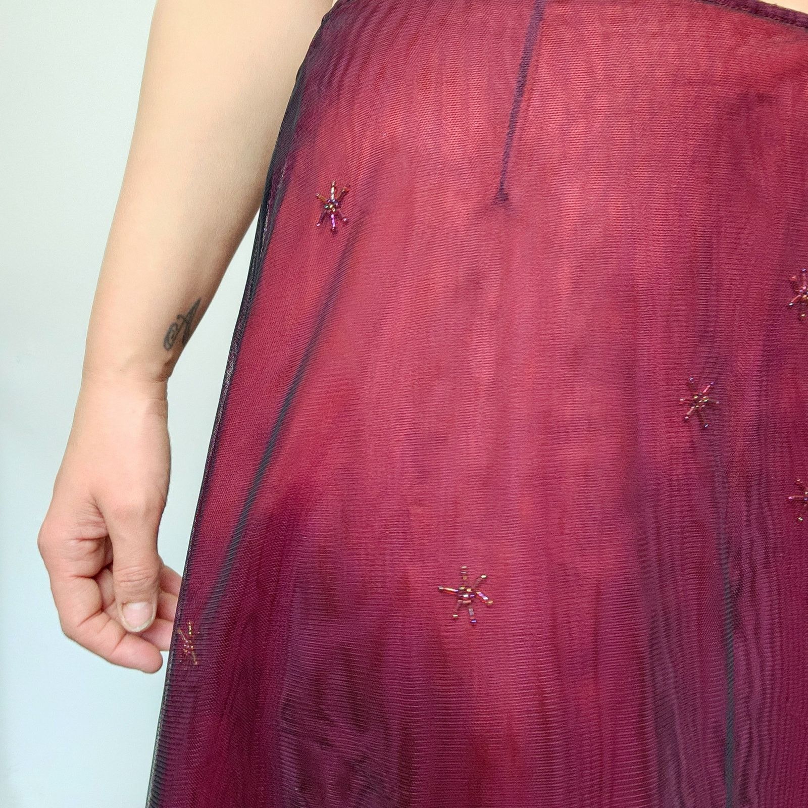 Express Express World Brand Mesh Overlay Beaded Maxi Skirt Y2K 11/12 Size 34" / US 12 / IT 48 - 5 Thumbnail