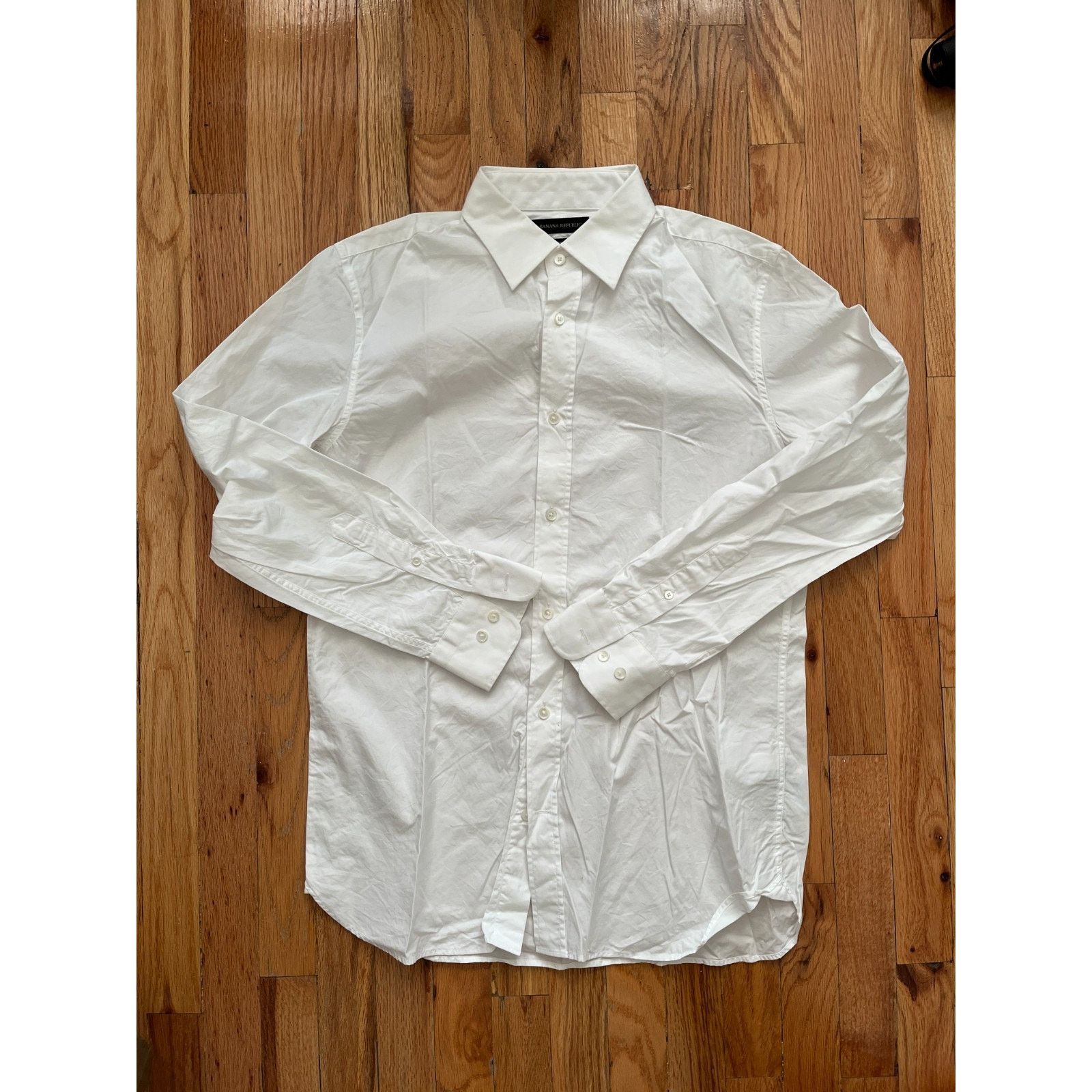 Banana Republic Men's Banana Republic white dress shirt, size medium Size US M / EU 48-50 / 2 - 1 Thumbnail