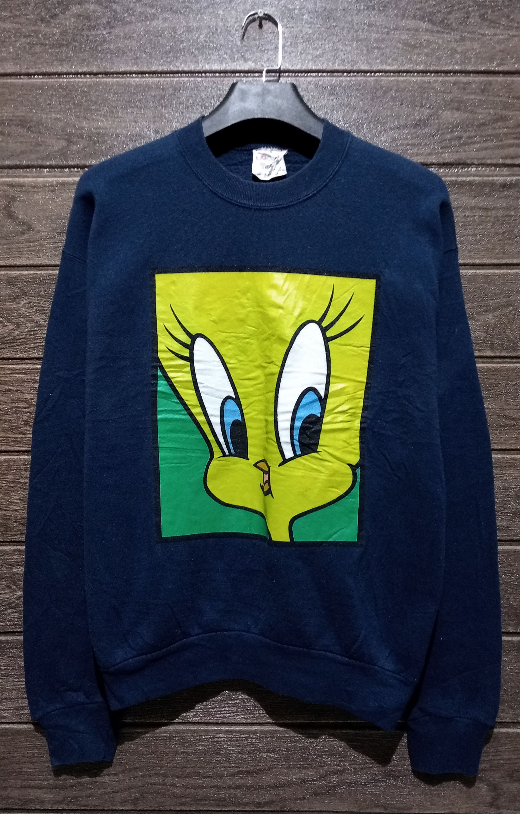 Warner Bros Vintage '90s Looney Tunes Tweety Crewneck Sweatshirt USA Size US L / EU 52-54 / 3 - 1 Thumbnail