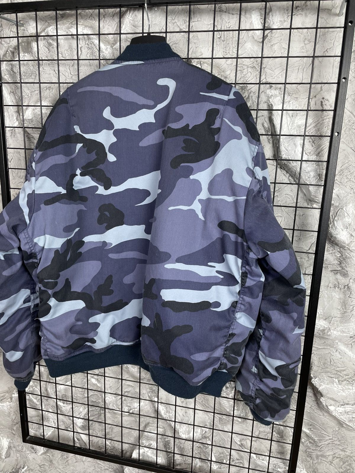 Balenciaga Vintage Reversible Camo /Blue Bomber MA1 Raf Simons Style Size US L / EU 52-54 / 3 - 9 Thumbnail
