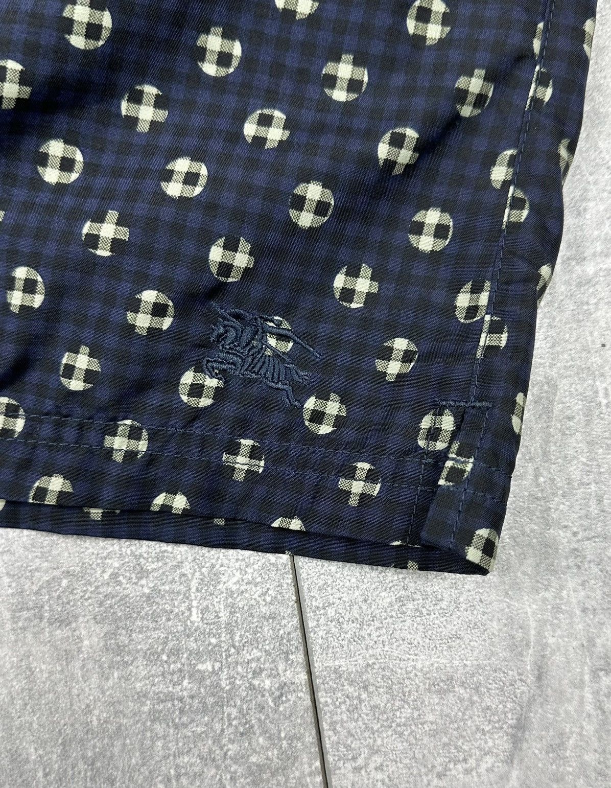 Burberry Burberry Brit Swimwear Small Logo Luxury Shorts Size US 40 / EU 56 - 4 Thumbnail