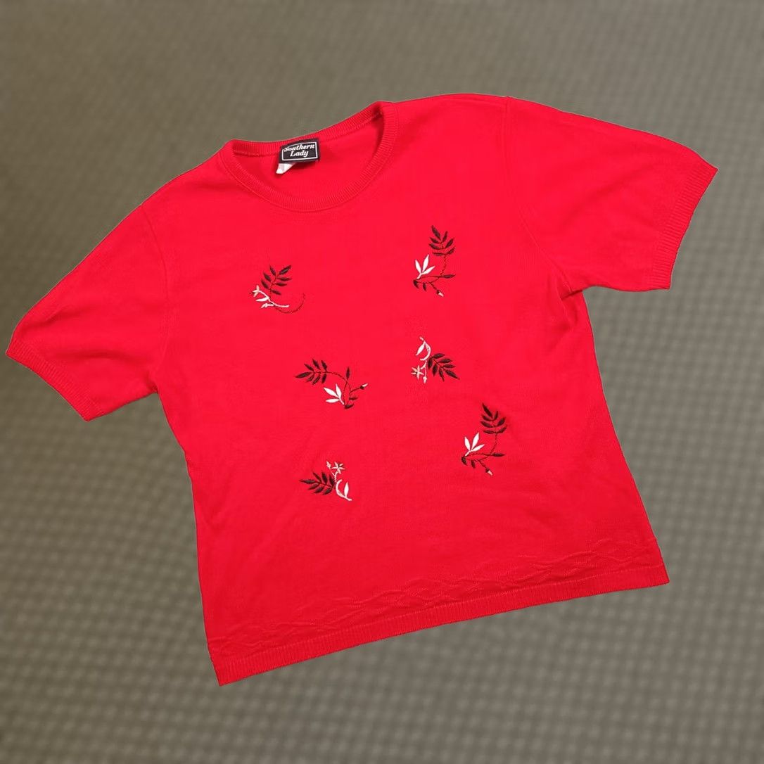 Vintage VINTAGE Southern Lady Short Sleeve Sweater Womens Large Red Knit Embroidered USA Size M / US 6-8 / IT 42-44 - 1 Thumbnail