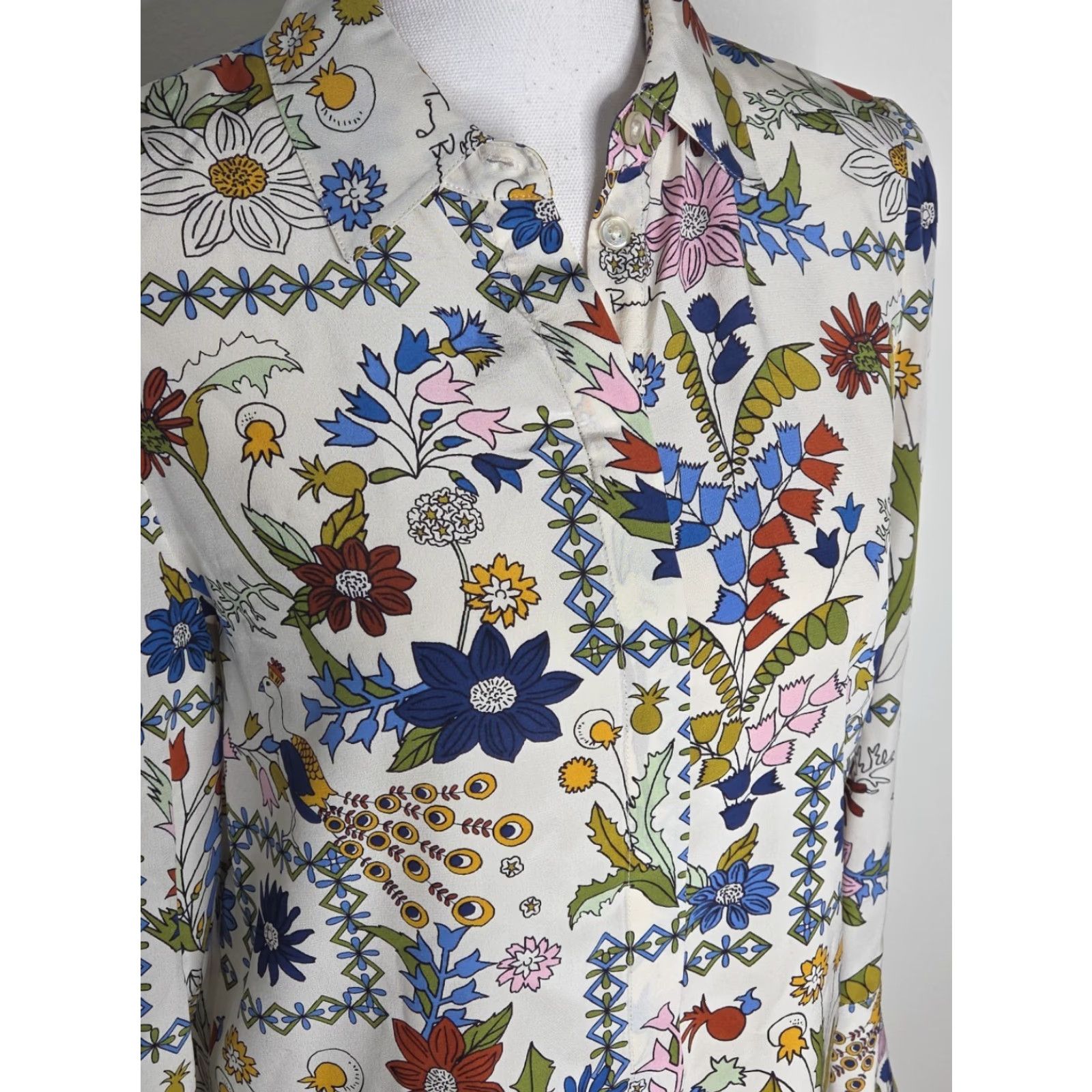 Tory Burch Tory Burch Blouse Shirt Silk Button Down Floral XS White Ivory Size XS / US 0-2 / IT 36-38 - 2 Thumbnail
