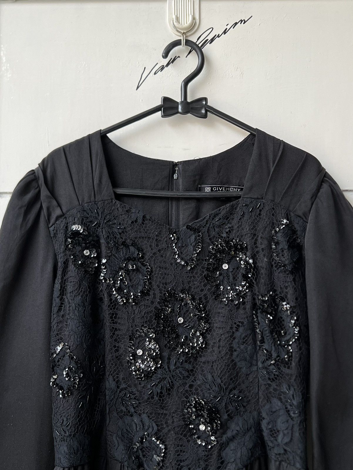 Givenchy GIVENCHY Hi Formal Dress Size XS / US 0-2 / IT 36-38 - 16 Thumbnail