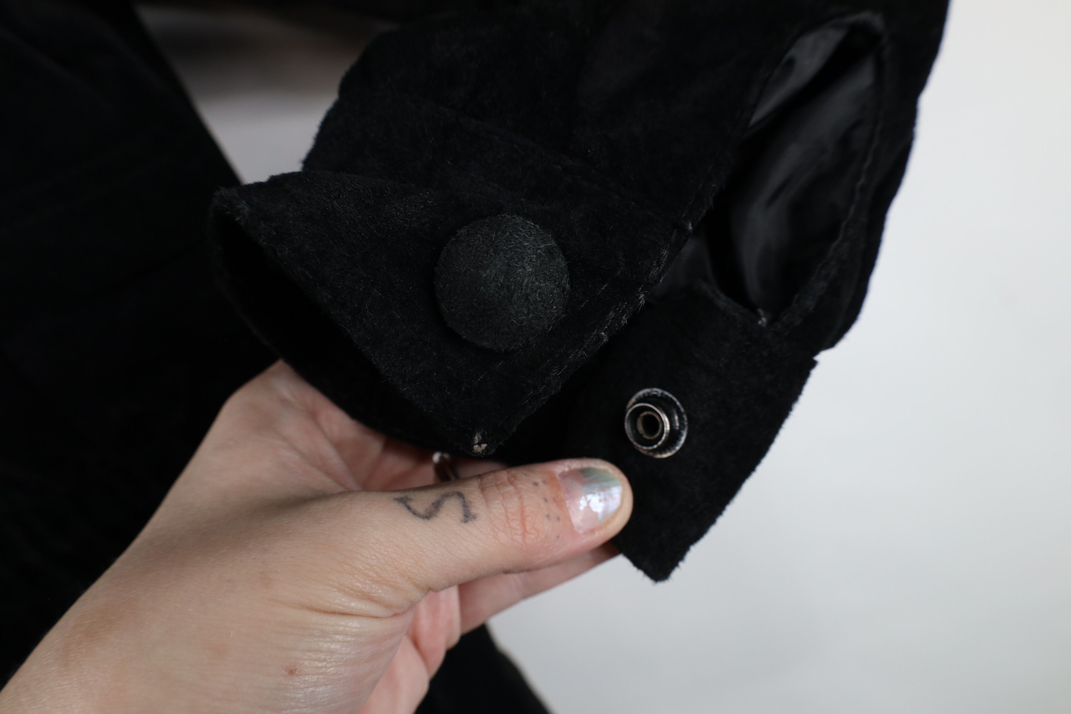 Vintage Vintage 90s Streetwear Plush Collar Suede Leather Jacket Size L / US 10 / IT 46 - 8 Thumbnail