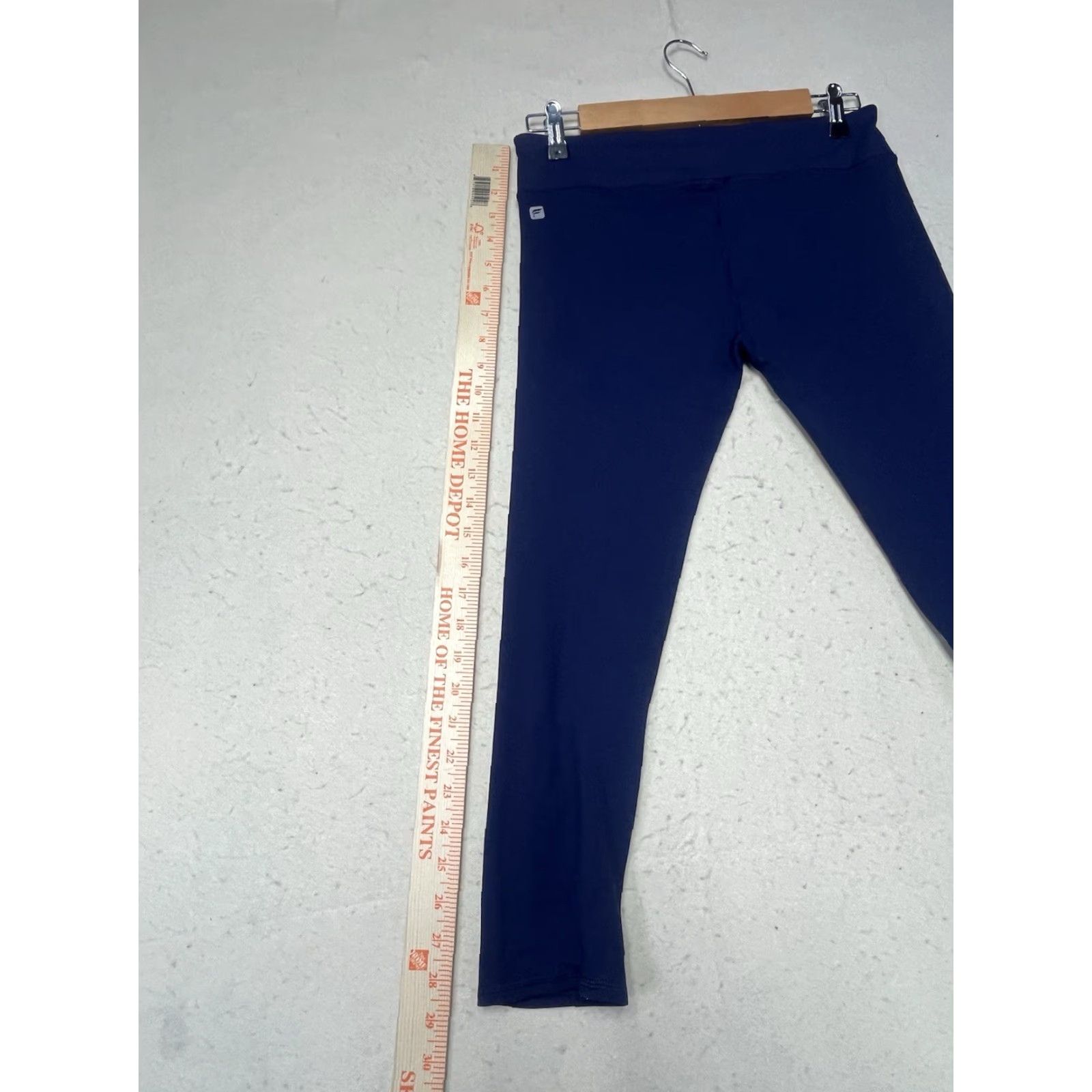 Fabletics Fabletics Leggings Womens Small Navy Blue Teal Purple Multicolor Cropped Capris Capris Pattern Size S Women Size 28" / US 6 / IT 42 - 6 Thumbnail