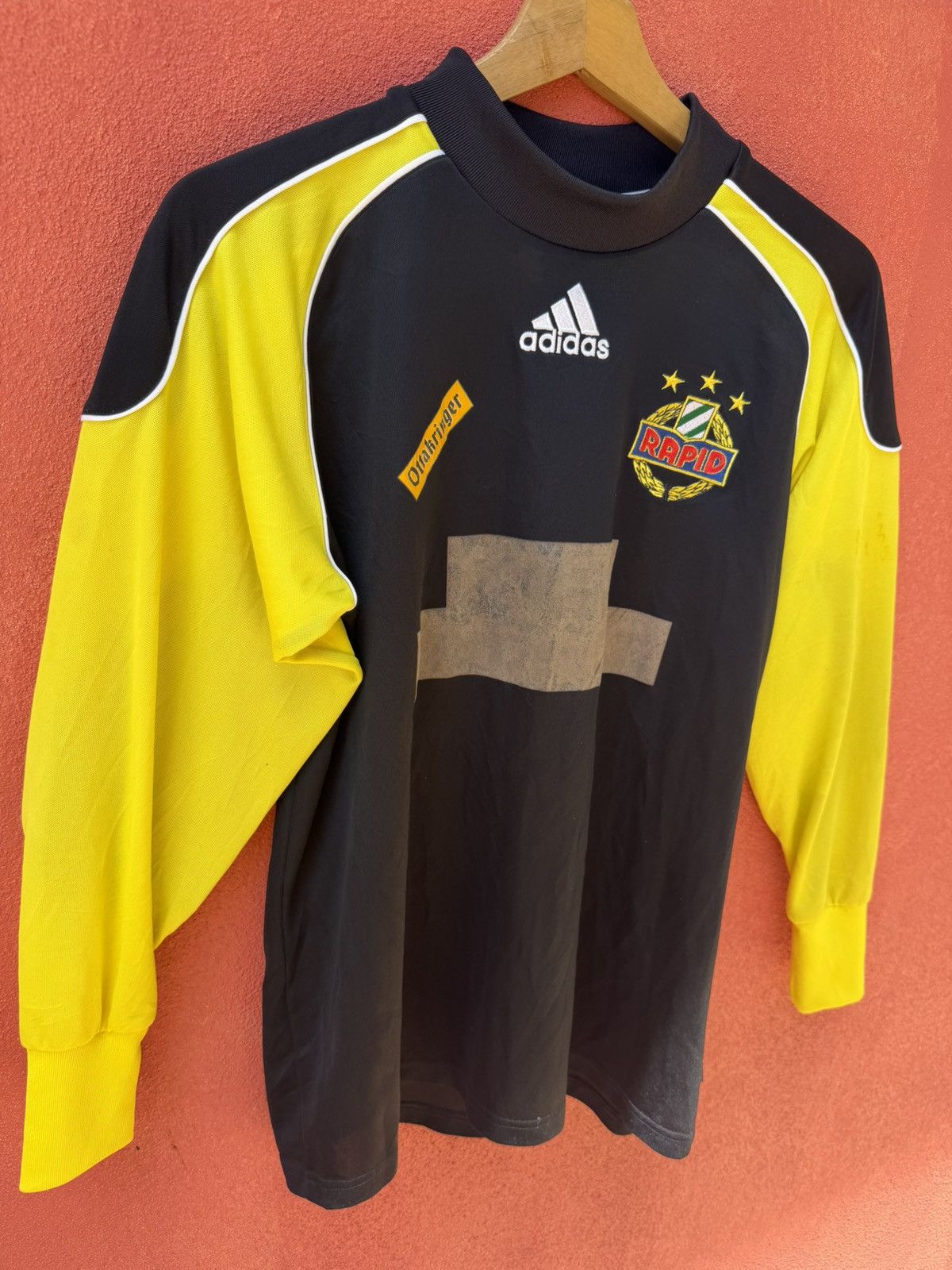 Adidas Rapid Vienna FC Goalkeeper Size US S / EU 44-46 / 1 - 4 Thumbnail