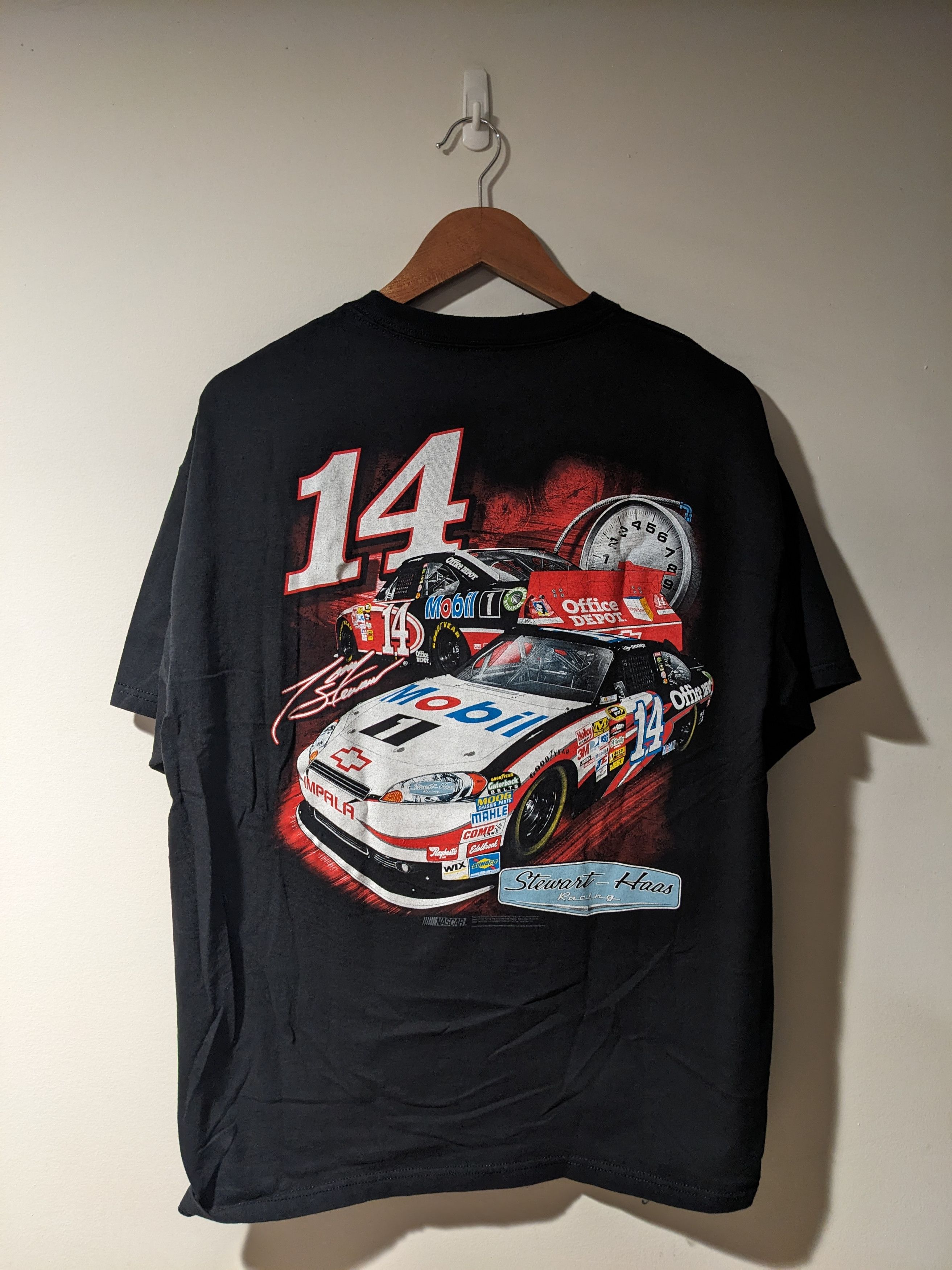 Chase Authentics × NASCAR × Vintage Vintage Y2K Tony Stewart Nascar Chase Authentic T-Shirt Size US XL / EU 56 / 4 - 1 Thumbnail