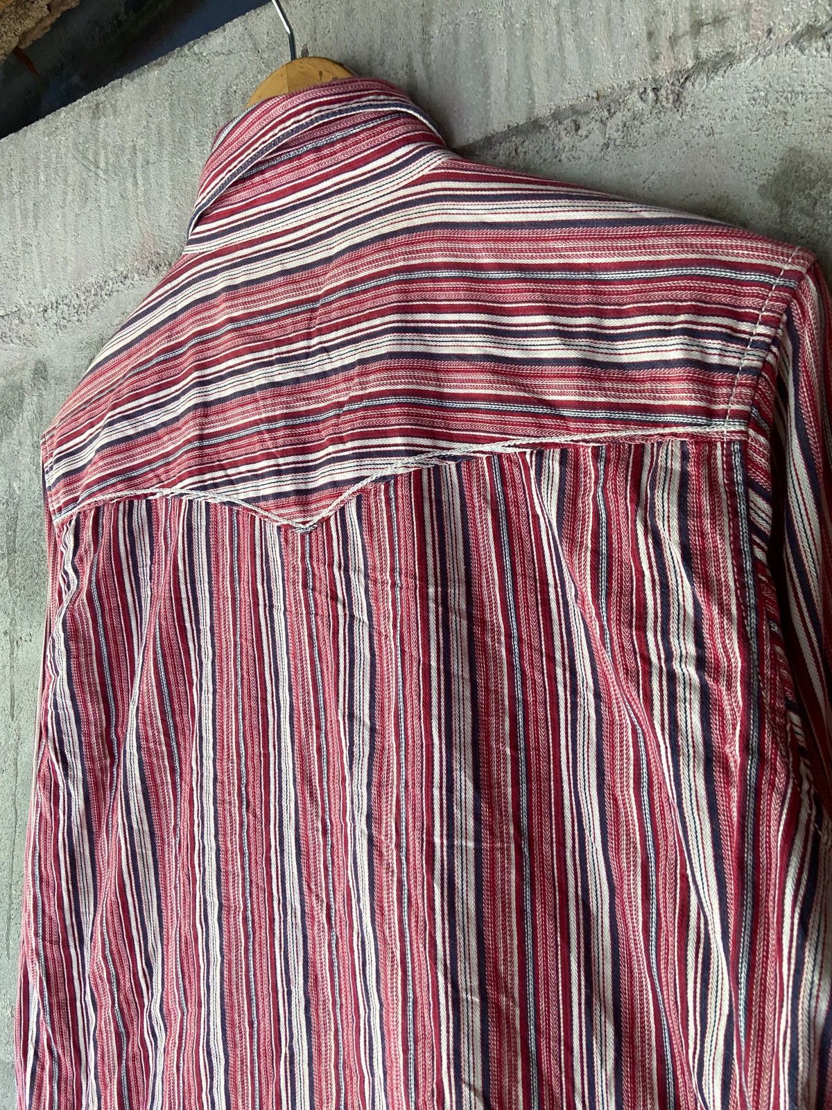 Japanese Brand THE POSTURE IN WHICH BEAUTY BUTTON DOWN SHIRT Size US M / EU 48-50 / 2 - 16 Thumbnail