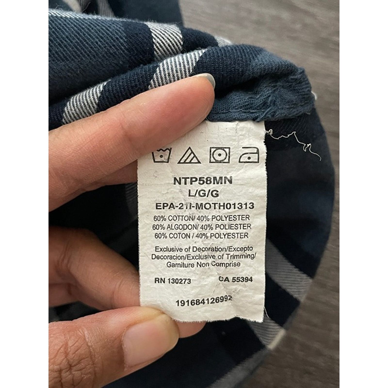 Wrangler Wrangler ATG All Terrain Gear Elbow Patch Button-Up Flannel Size US L / EU 52-54 / 3 - 6 Thumbnail