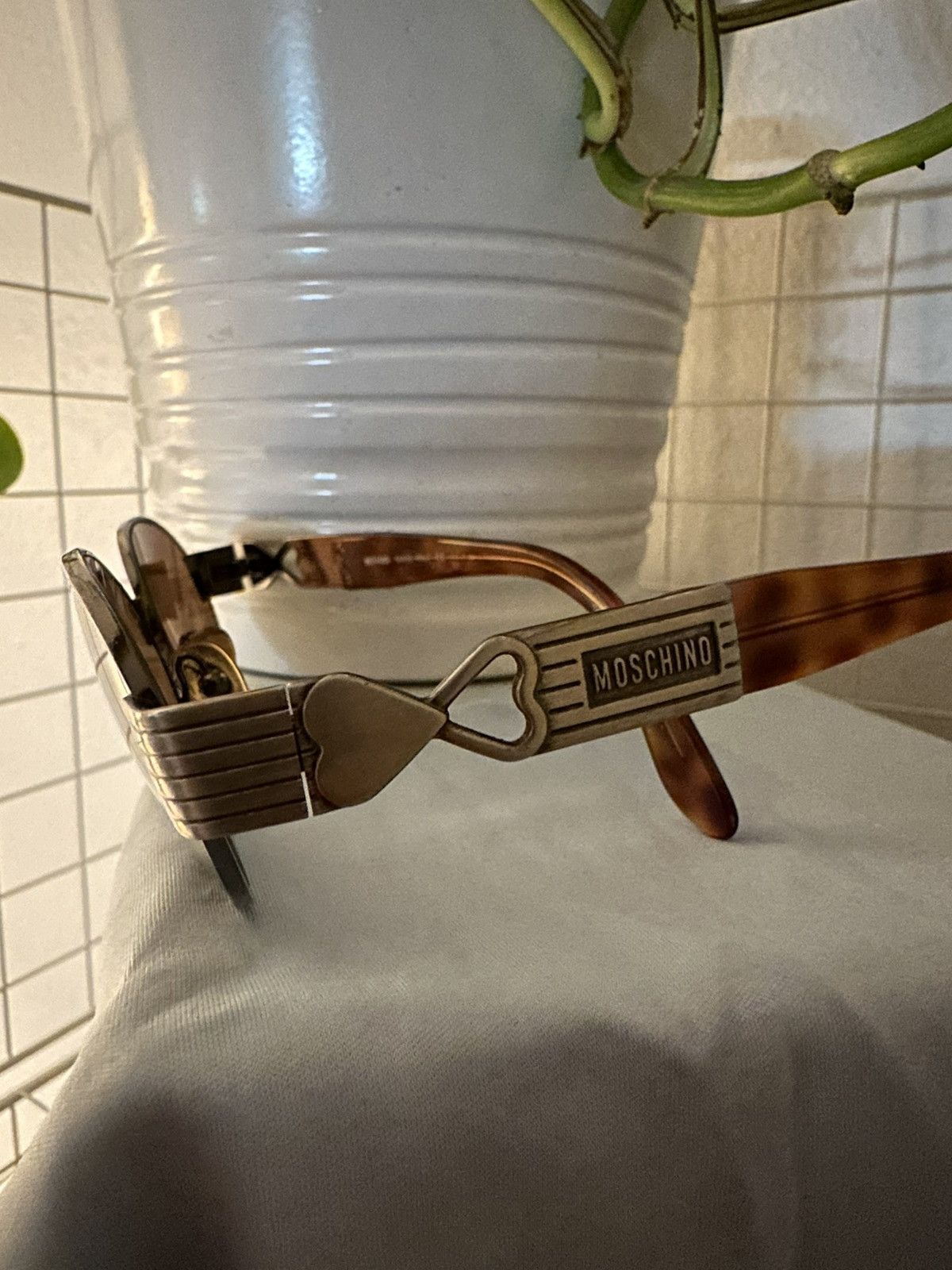 Moschino Vintage Moschino RARE Sunglasses Polarized Size ONE SIZE - 9 Thumbnail