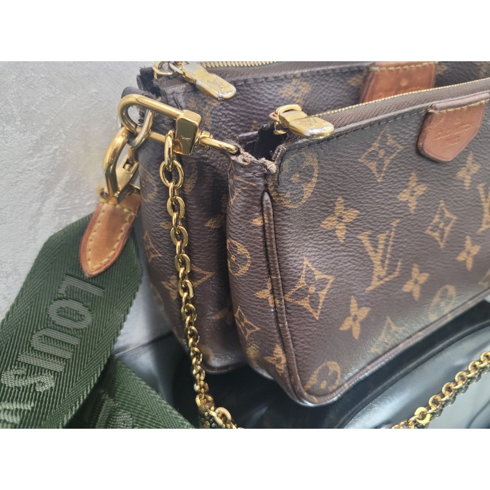 Louis Vuitton Louis Vuitton Multi Pochette Accessoires Crossbody Bag Size ONE SIZE - 6 Thumbnail