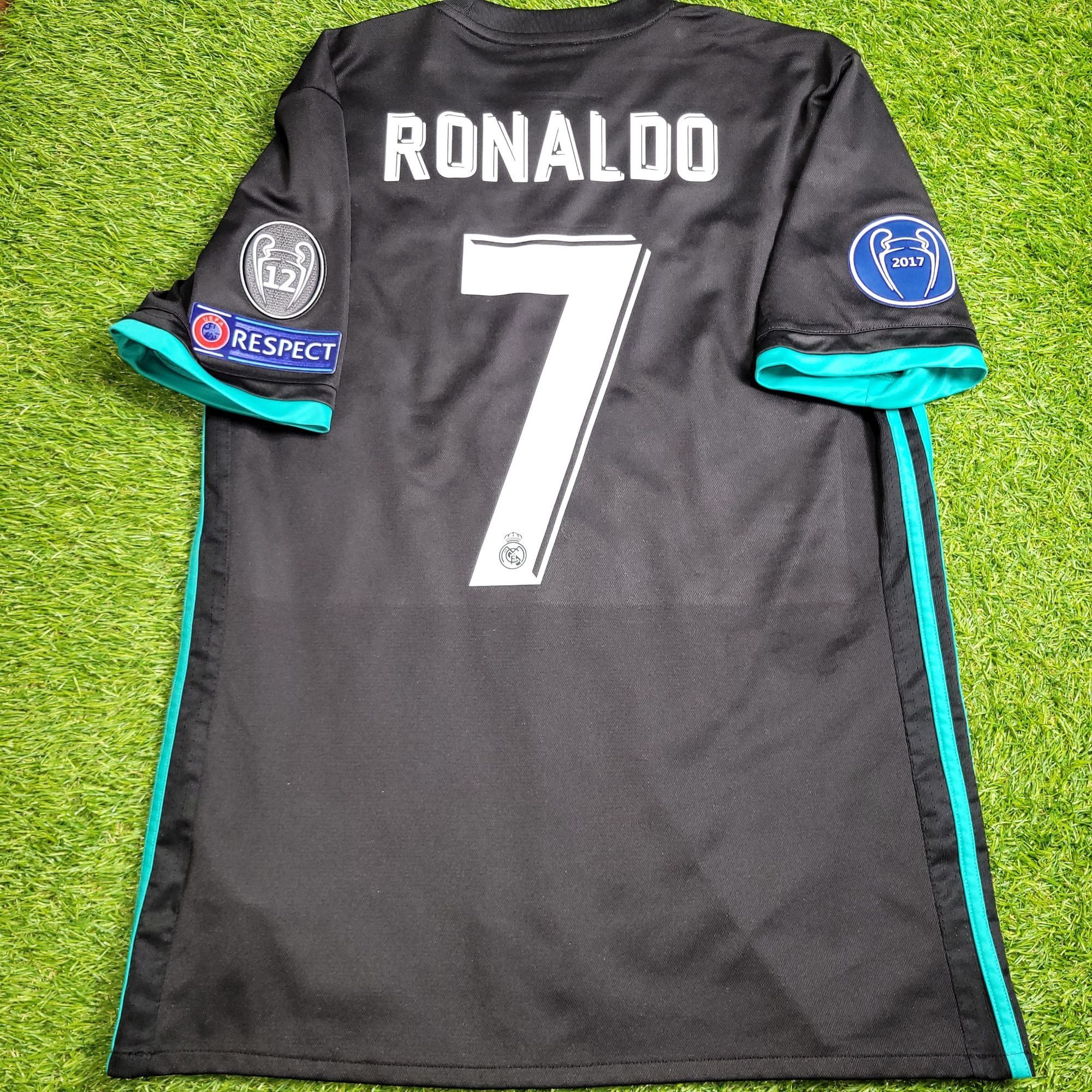 Adidas Ronaldo Real Madrid 2017 2018 UEFA Away Soccer Jersey M Size US M / EU 48-50 / 2 - 1 Thumbnail