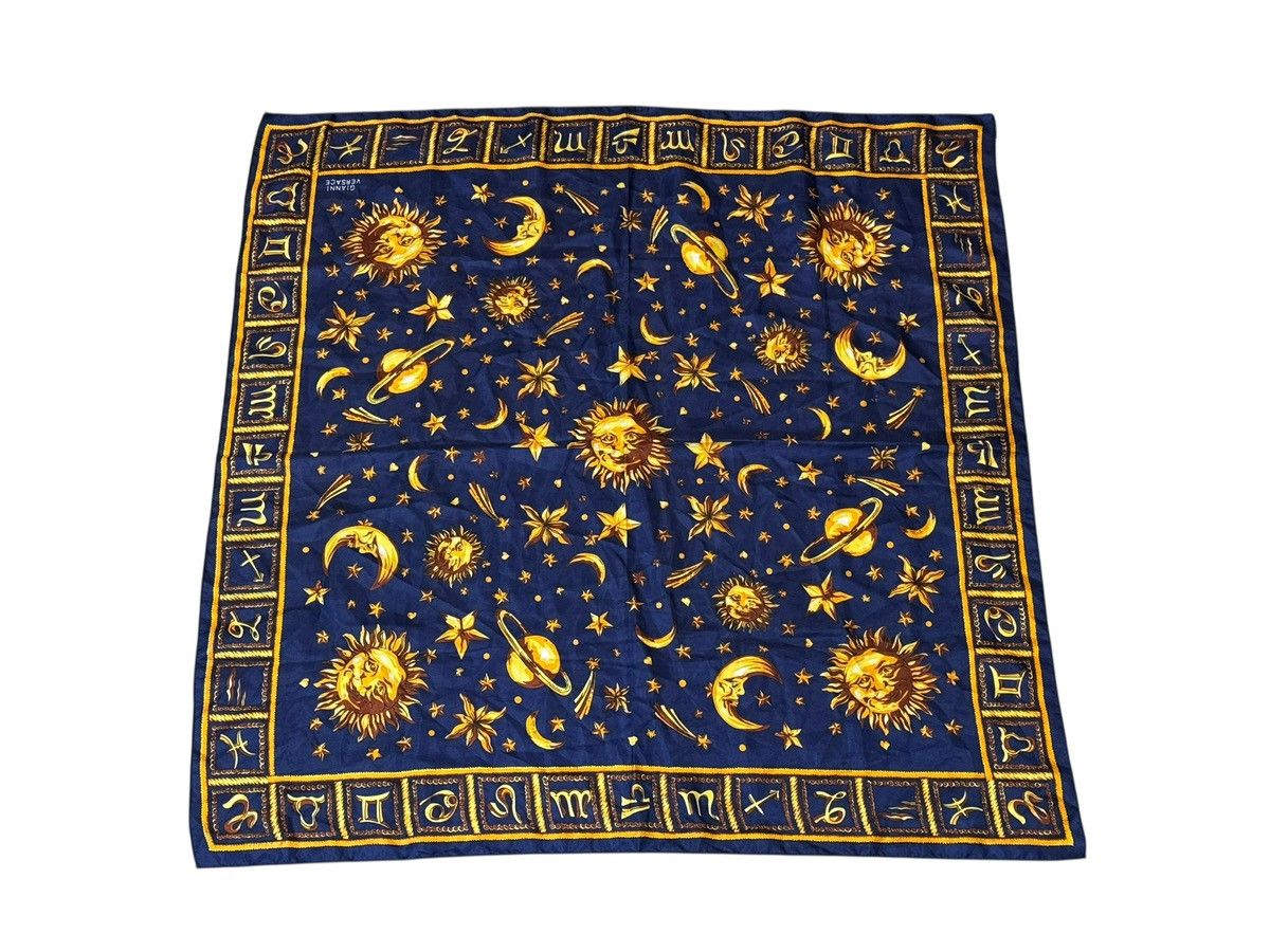 Versace Gianni Versace Silk Moon Sun Stars Zodiac Shawl Scarf Size ONE SIZE - 3 Thumbnail