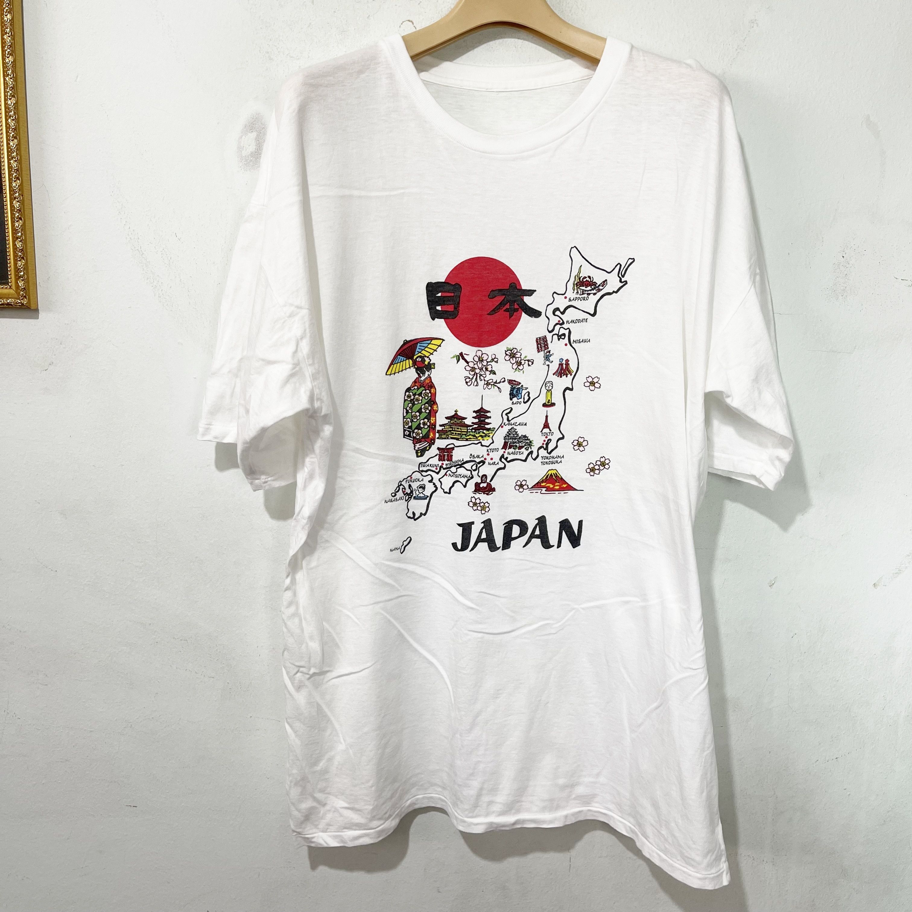 Vintage Vintage 90s Japan Map T-Shirt Size US XL / EU 56 / 4 - 1 Thumbnail