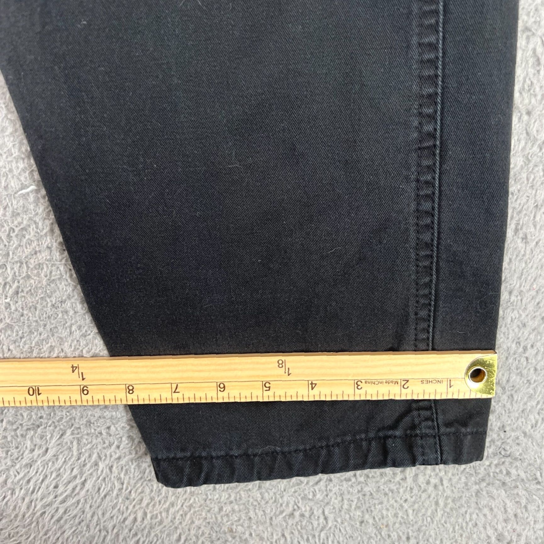 Wrangler Wrangler Cargo Pants Mens 36x32 Black Relaxed Fit Utility Chino Skater Pants Size US 36 / EU 52 - 2 Thumbnail