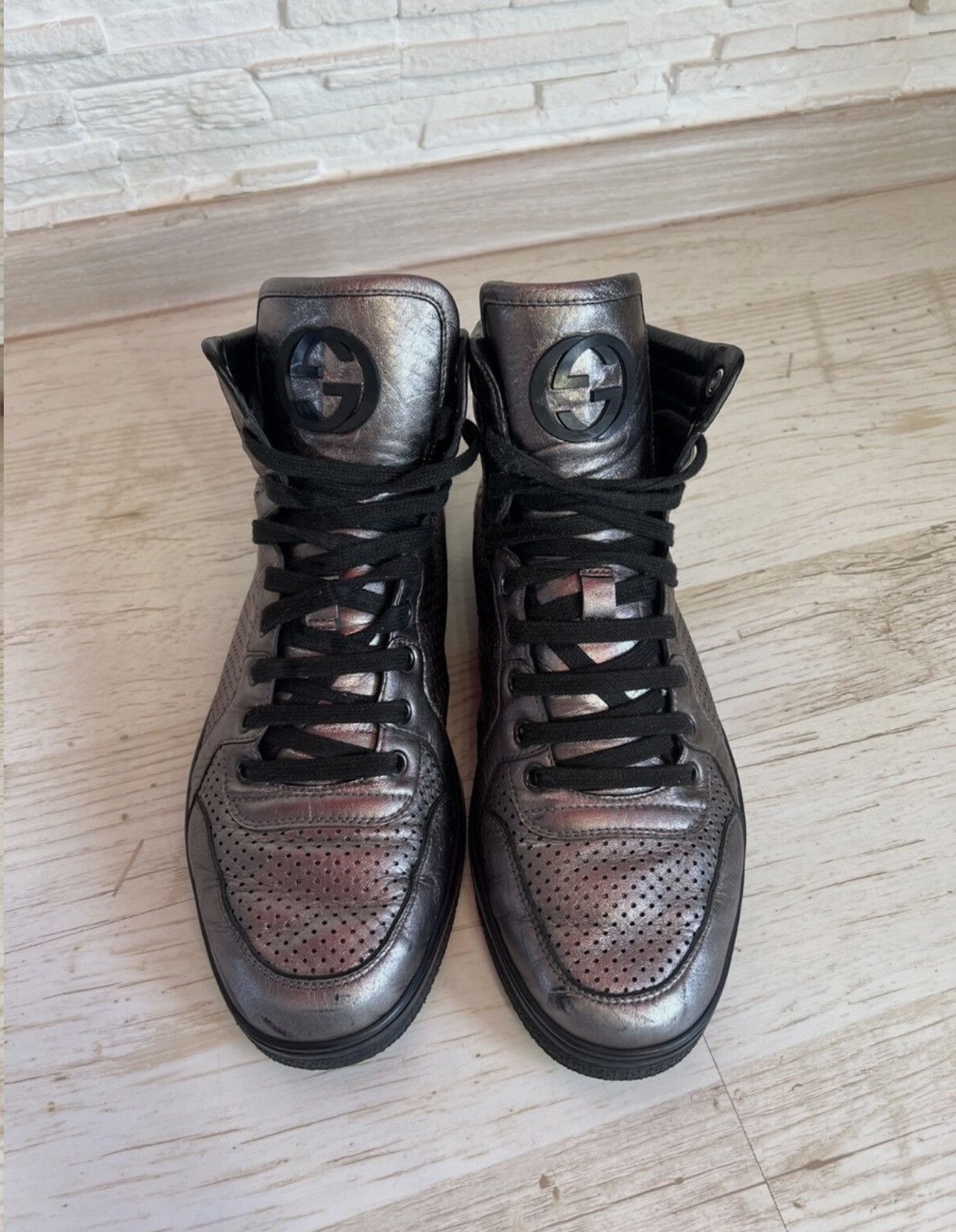 Gucci Gucci Metallic Leather Sneakers – Size 7 Size US 8 / EU 41 - 4 Thumbnail