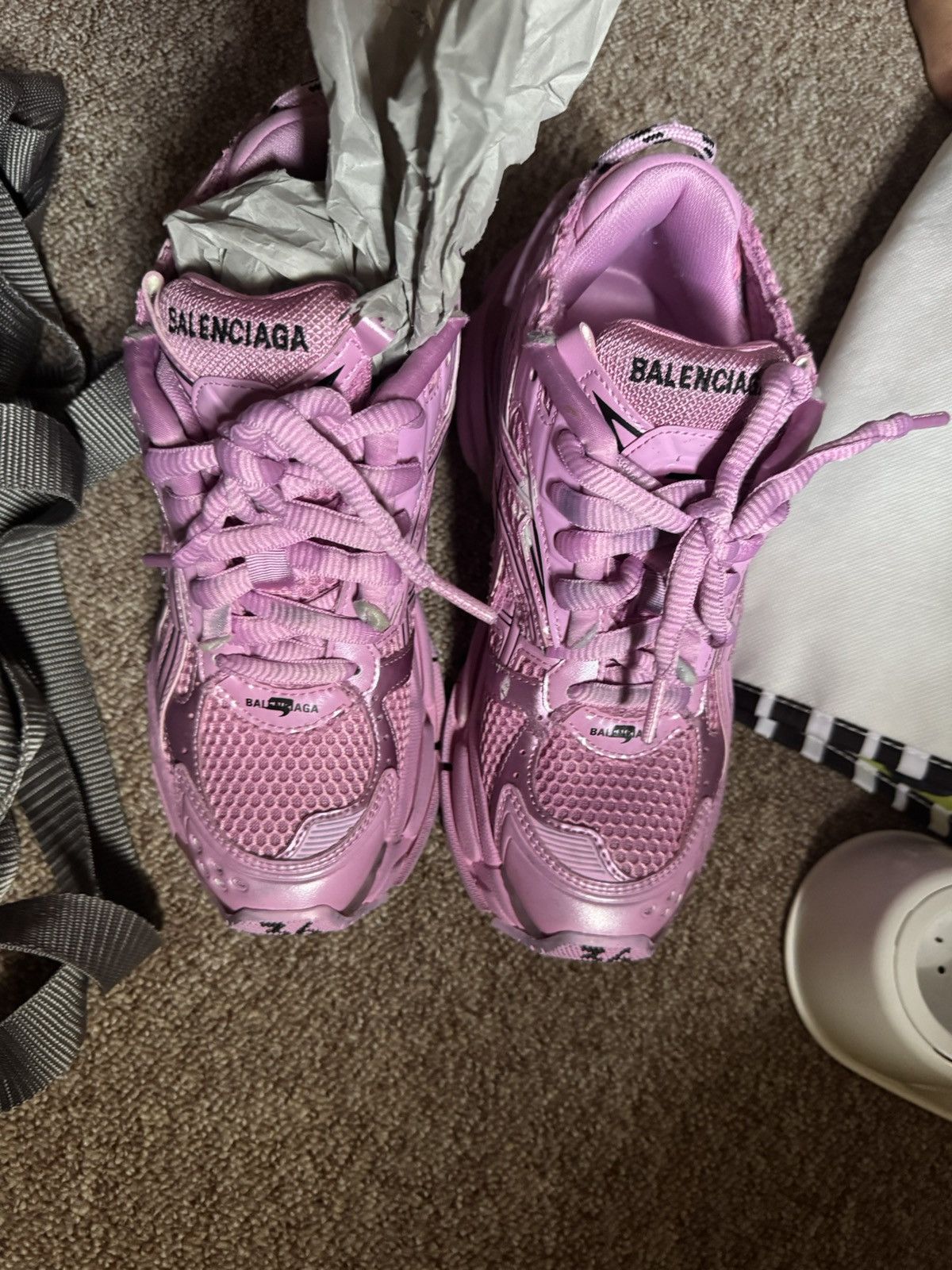 Balenciaga Balenciaga Runner Lace Up Sneakers Size US 5 / IT 35 - 4 Thumbnail