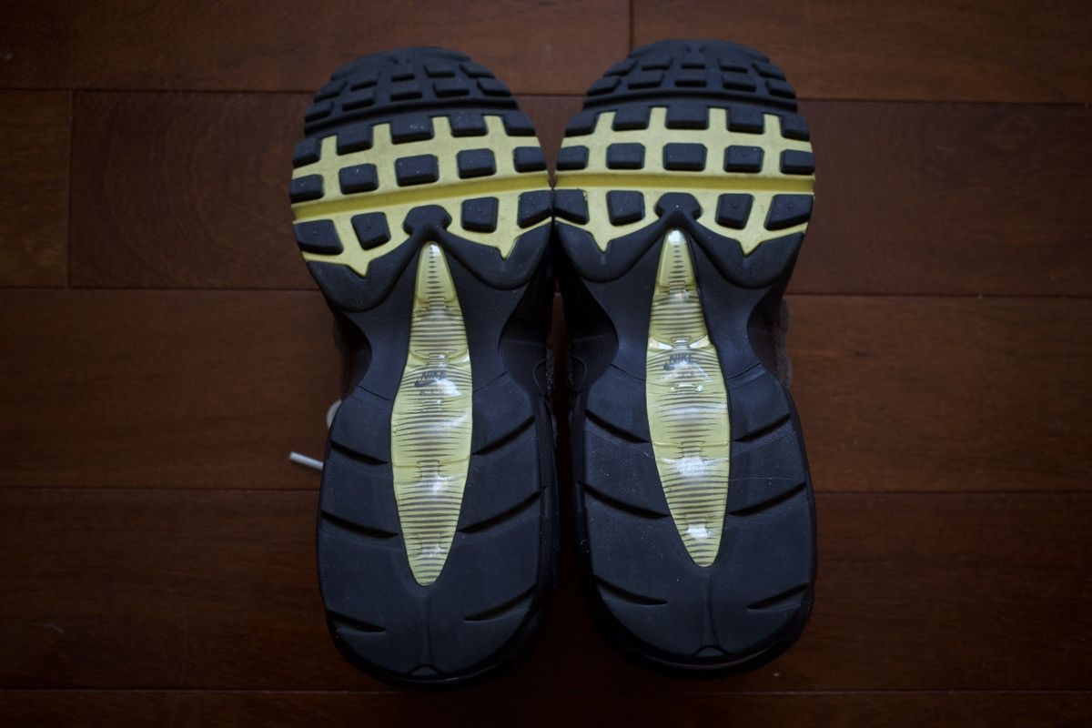 Nike Nike Air Max 95 NH Ironstone - Worn about 3 times Size US 6.5 / EU 39-40 - 5 Thumbnail
