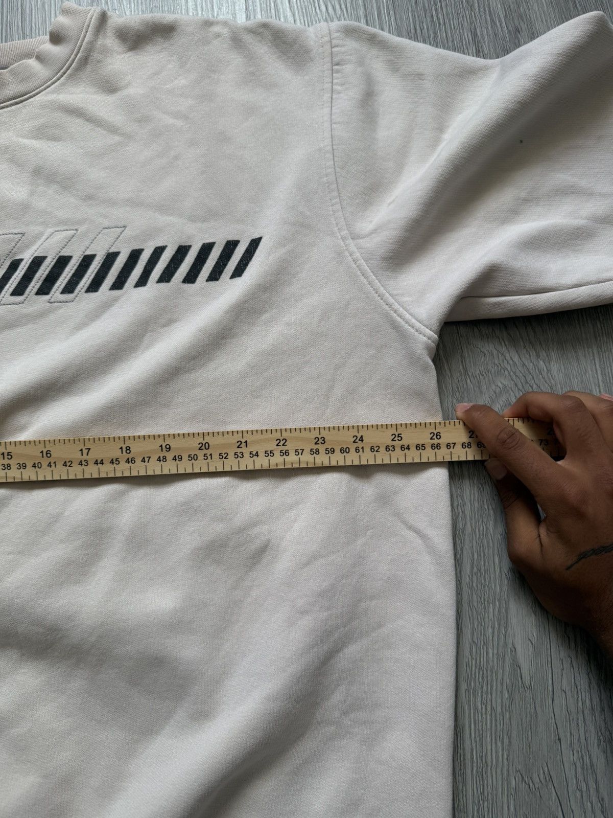 Nike Vintage Y2K Nike Cream Crewneck Sweatshirt - Size XXL Size US XXL / EU 58 / 5 - 6 Thumbnail