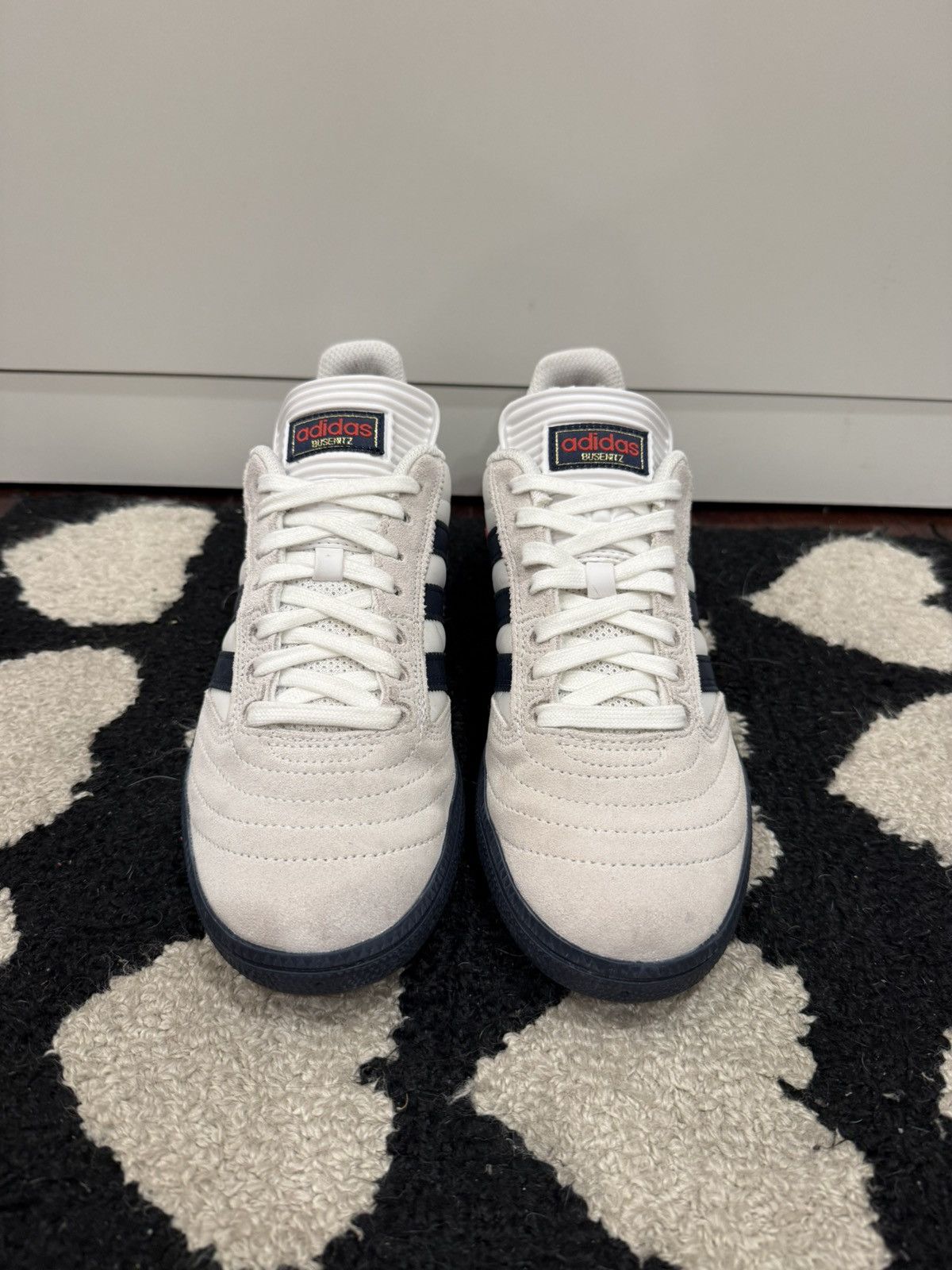 Adidas Adidas Busenitz Shoes Size 8 Worn Once Size US 8 / EU 41 - 3 Thumbnail