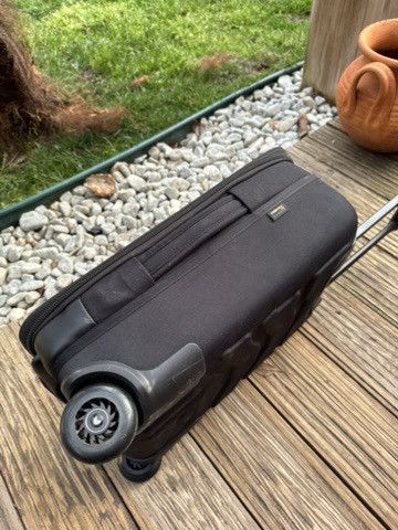 Oakley Oakley bag 26L Rolling Luggage Roller vintage y2k retro Size ONE SIZE - 14 Thumbnail