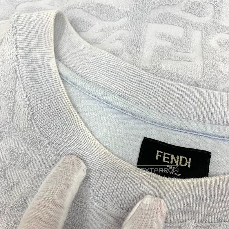 Fendi Fendi Light blue logo embossed all-over print cotton crewn Size US L / EU 52-54 / 3 - 8 Thumbnail